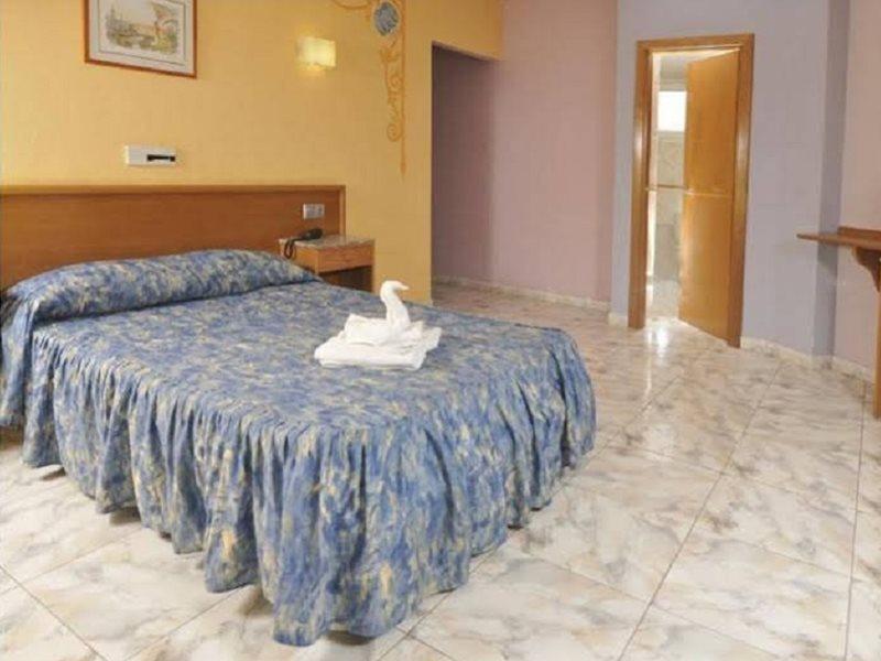 Hostal Carel 엘메다노 외부 사진