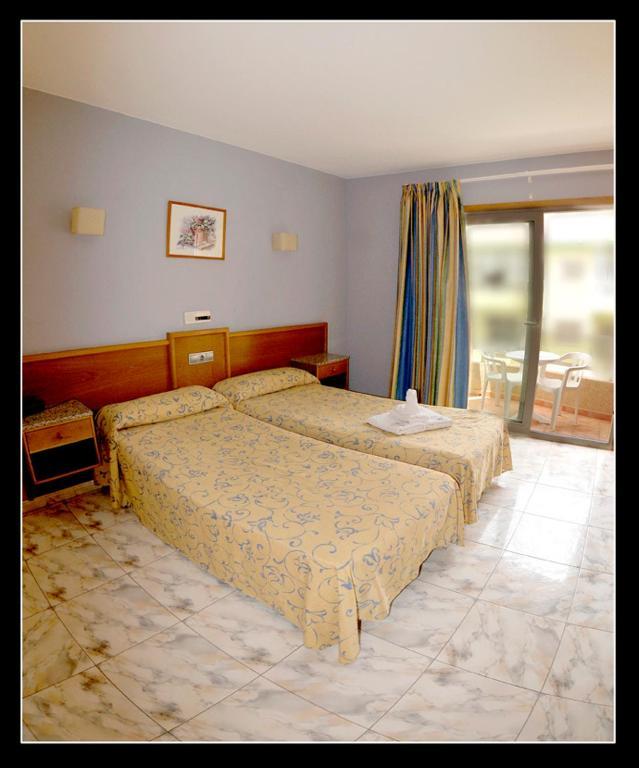 Hostal Carel 엘메다노 객실 사진